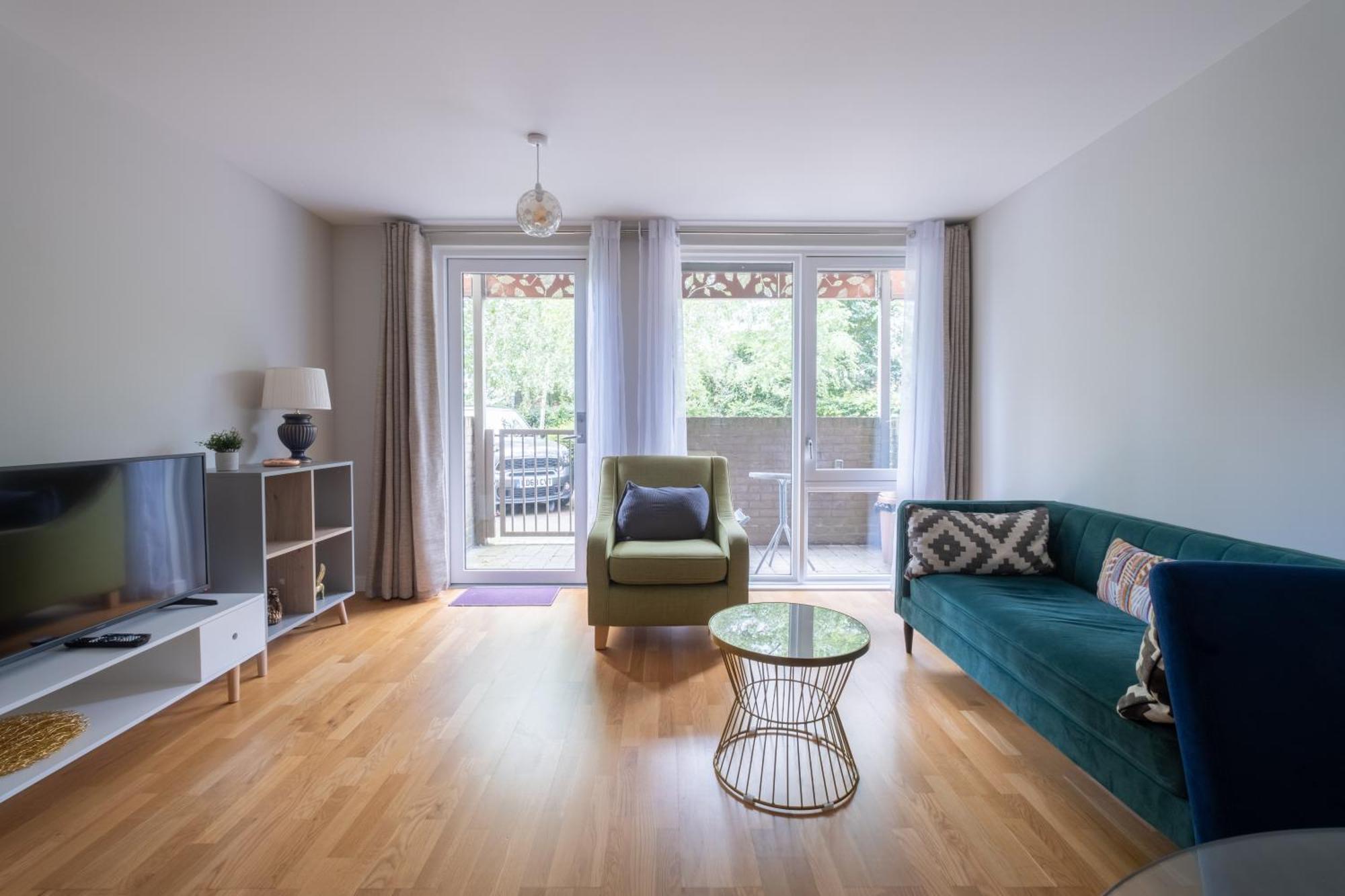 Apartmán Brand New London Flat With Car Park Exteriér fotografie